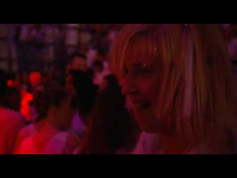 Sensation White 2004 (Megamix)