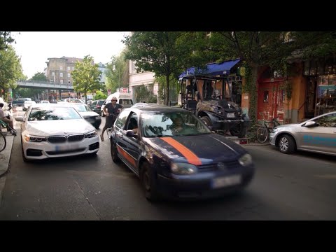 Straßenkampf: Autos raus aus der Stadt? | Panorama | NDR