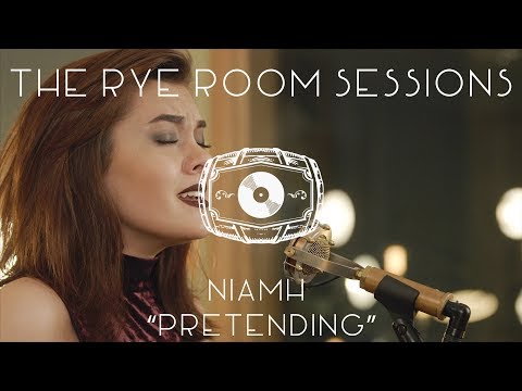 The Rye Room Sessions - Niamh "Pretending" LIVE
