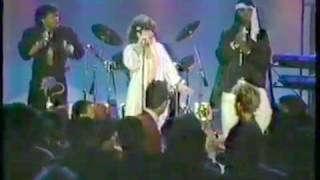 Soul Train 86' Performance - Lisa Lisa & The Cult Jam with Full Force - All Cried Out!