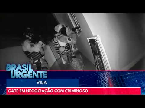 Gate em ação com reféns: Marido ameaça mulher com pedaço de vidro no pescoço | Brasil Urgente