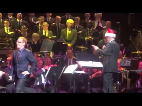 Danny Elfman - Oogie Boogie's Song (The Nightmare Before Christmas),Nokia in Los Angeles 10-30-2013