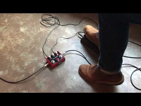 Recovery Bad Comrade Glitch/Pitch/Delay Effects Pedal (cream) image 3
