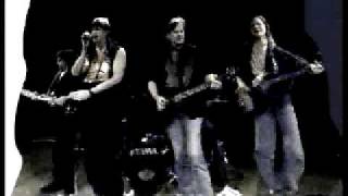 Eppu Normaali - Tahroja paperilla (musiikkivideo)