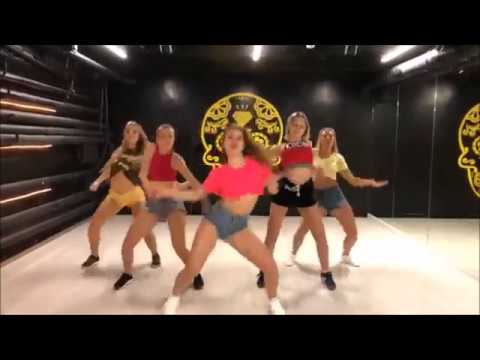 VERSANO X MC V.E.G.A - CHULO ( Nathan Beats Remix )