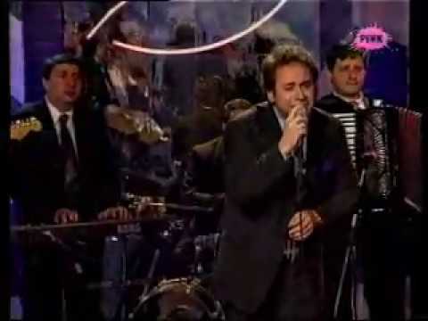 Časlav Ljubenović i Marinko Rokvić - A što ne bi moglo