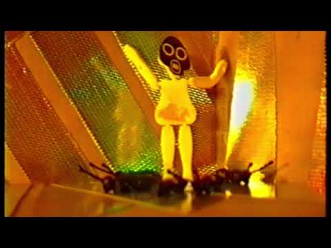 Star Bug - on a picknick with friends [Official Music video]