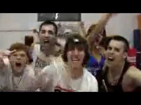 santaflow feat eneyser, curri c, porta y norykko segundos fuera