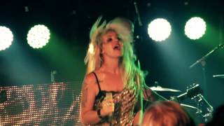 Vanessa Amorosi - Aliens&UFOs (Live at The Commercial Hotel, South Morang - 28/01/2012)