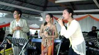 Download lagu gadis melayu.AVI mp3 Download lagu gadis melayu.AVI mp3