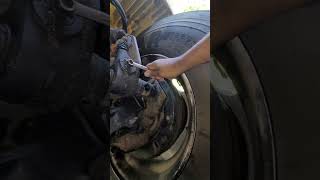 Manually adjust front breaks on a Freightliner M2, box truck