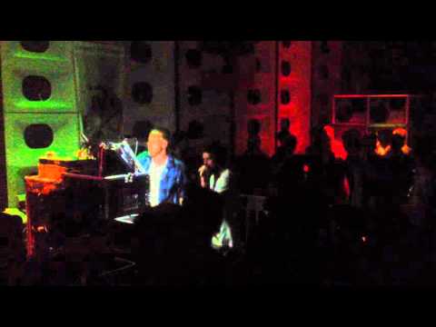 Original Dub Radix plays Dan I Locks - Home In Zion@Worm Rotterdam (26-9-2015)