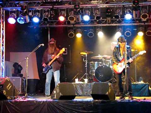 La Grange / ZZ Top tribute band @ Neison's 11/25/09 (Brian, Chris, and Kenner)