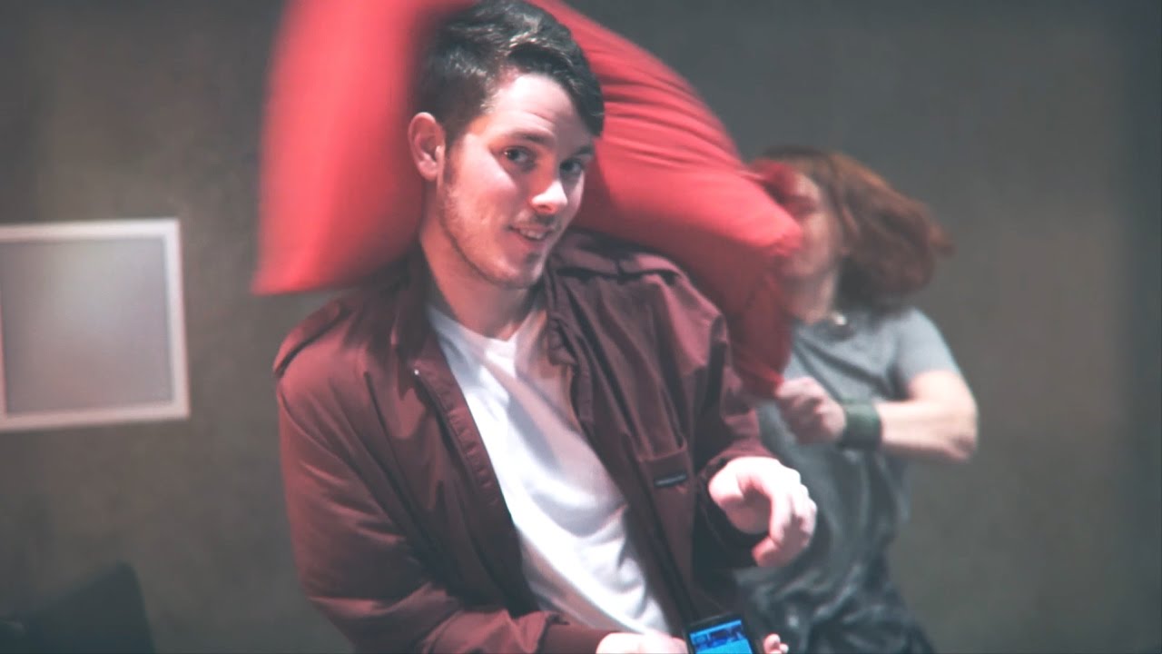 Human Resources - Bad News (2016) - Official Music Video