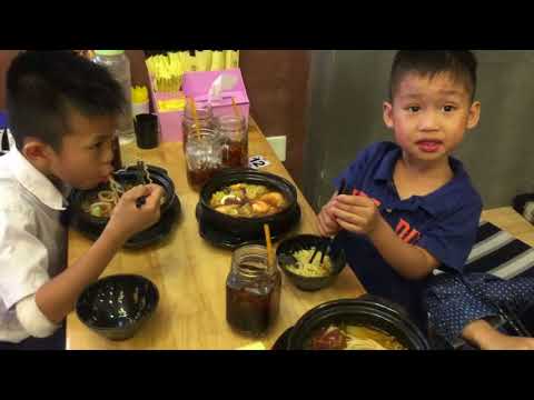 Eating Korean Spicy Noodle And Soup In Phnom Penh - Popular Food In Phnom Penh Video