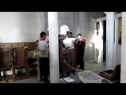 Muntele Athos sus pe Aton la Bisericuța de la cota 2033 Cântă FC. Psalții și FC. SănăudeanuL an 2017