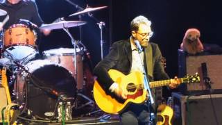 Amos Lee LIVE &quot;Chill In The Air&quot; NYC Radio City