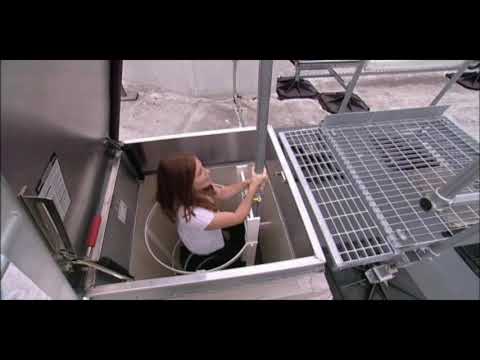 LadderUP - Ladder Safety Post