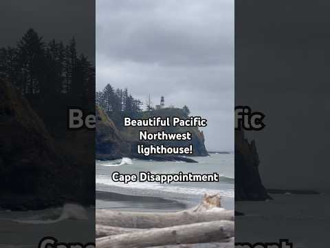 Beautiful Pacific Northwest lighthouse! Cape Disappointment Lighthouse, WA #travel #pnw #stateparks