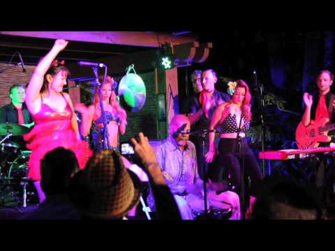 Tiki Oasis 2014 - Interview with Preston Epps