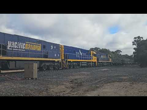 3XM4 PN Steelie & intermodal to Melbourne, 1230, 26/6/24, Great Western VIC