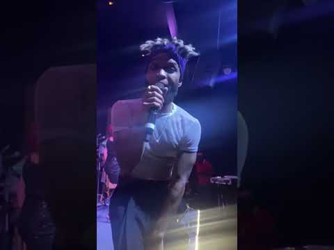 Opineismyname Live @ Buttah’s Late & Great’s Showcase - Prince “Do Me Baby” & “Kiss”