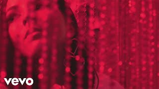 Maddie Larkin - Unbreaking My Heart (Official Music Video)