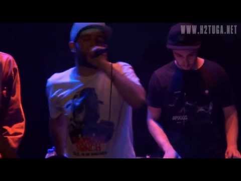 Amon, Xksitu e DJ Seth Beatoques - "Anos Luz" ao vivo no Teatro do Bairro, Lisboa, 19/07/2013