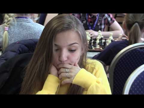 D14 1.1.  Romanová Ela - WCM Nadzamová Viktória 0 - 1