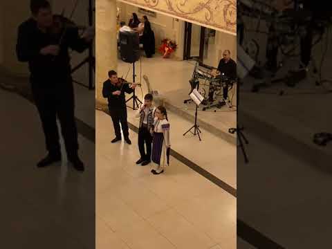 Antonia Mătușea & Mihnea Diaconu- Au lele vino-n coa' (8martie2023)
