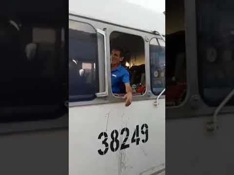 Mariel Double Track Loc 52530 & 52560 on freight overtaking the Artemisa local Loc 38249!Apr 2023!!!