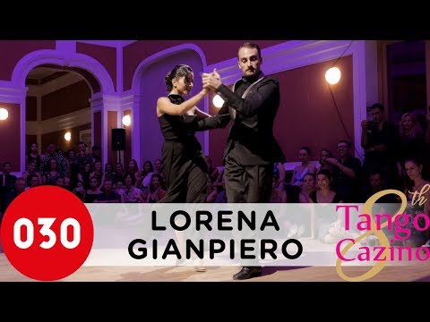 Lorena Tarantino and Gianpiero Galdi – No me extraña