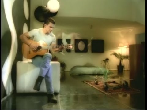 (Ricardo Arjona) Desnuda - Tv Y Novelas 10