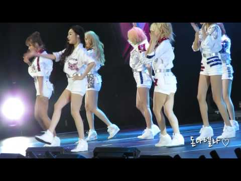 [FANCAM] 150808 KCON NY SNSD - Catch Me If You Can
