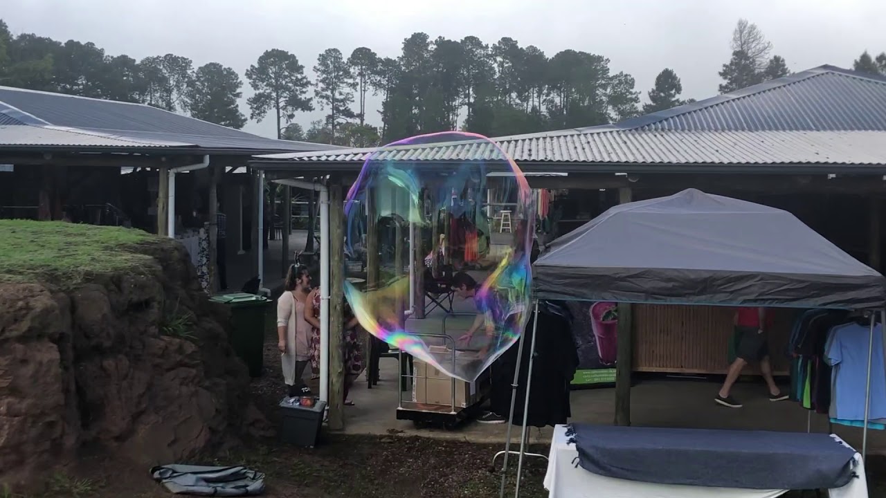 Creating Giant Bubbles