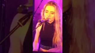 Sabrina carpenter no words Live