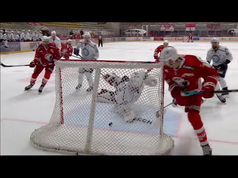 41.kolo Matt O'Connor a jeho fantastický zákrok hokejkou proti Galaniszovi