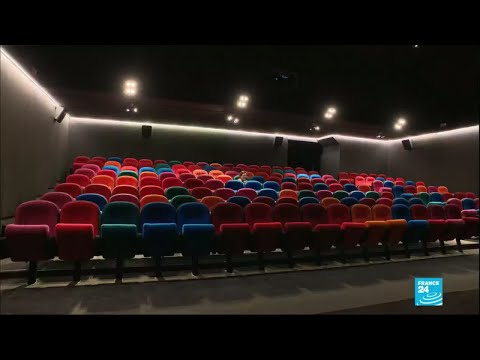 Couvre feu : le monde du spectacle en émoi