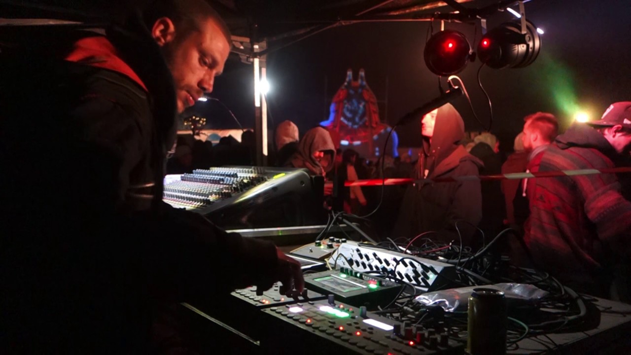 RAVE PARTY / TEKNIVAL / TEKNO LIVE SET / RATAXES / 300417 à 4h00