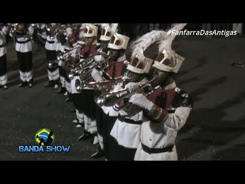 FAMUAM - Fanfarra de feira de Santana - BA no concurso de Bandas e Fanfarras em Simões Filho 2006