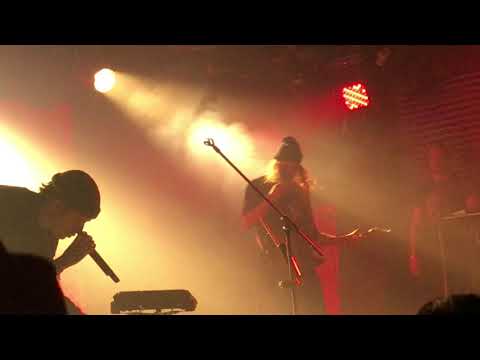 Nothing nowhere live