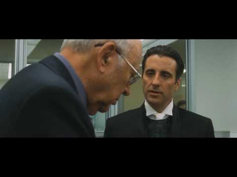 Mister Zerga puts his diamonds in the vault scene  - Ocean's Eleven