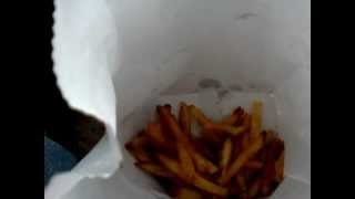 preview picture of video 'S-A-S On the Road # 7: Boardwalk Fresh Burgers & Fries'