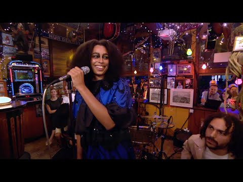 Celeste – Time Will Tell (Live on Inas Nacht)