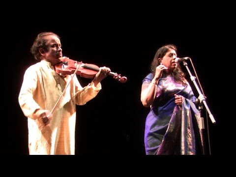 Kavita Krishnamurty & L  Subramaniam + Nantha Kumar, tabla, et al. en Madrid 05/11/2013