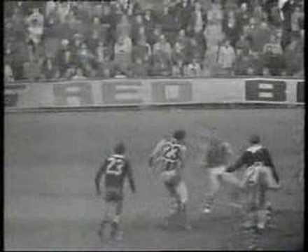 VFL football R 1 1985 NEC Fantastic Footy Flashbacks