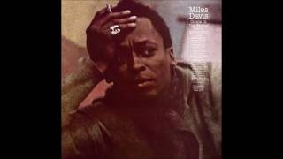 Miles Davis - Circle in the Round [1967]
