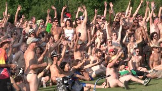 preview picture of video 'World Naked Bike Ride New Orleans:  They're Back!'