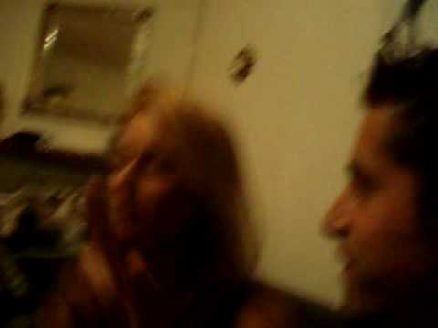 Ik ga spugen PIK.... ik doe het, ECHT!! MOV