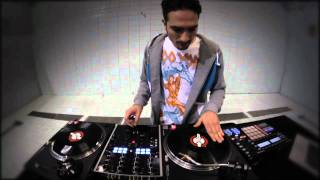 DJ Unkut Demonstrates TRAKTOR Native Scratch Technology | Native Instruments